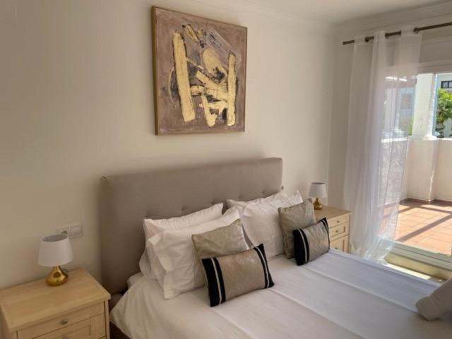 Beachside 3 Bedroom In La Gavia, San Pedro De Alcantara Marbella