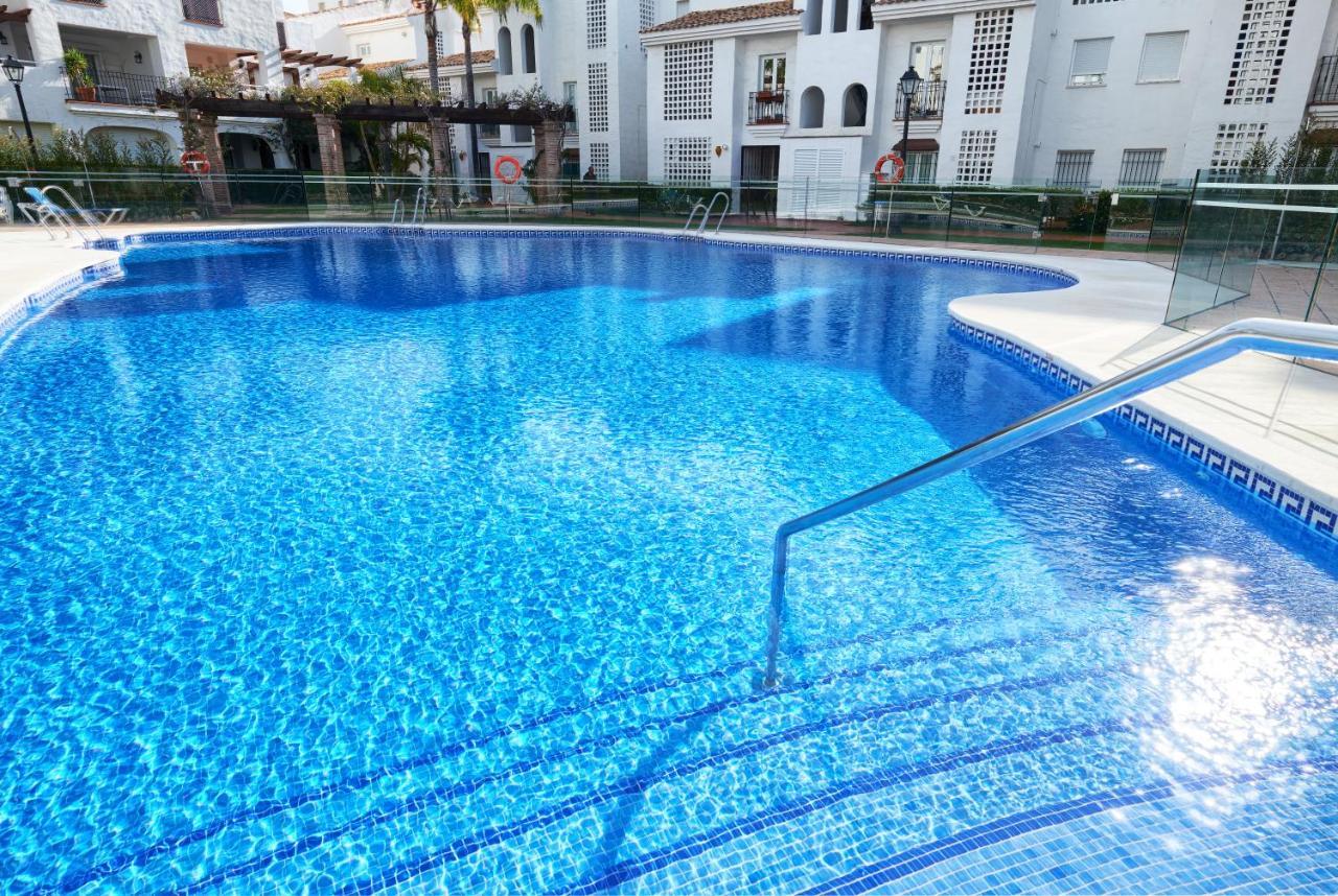 Beachside 3 Bedroom In La Gavia, San Pedro De Alcantara Marbella