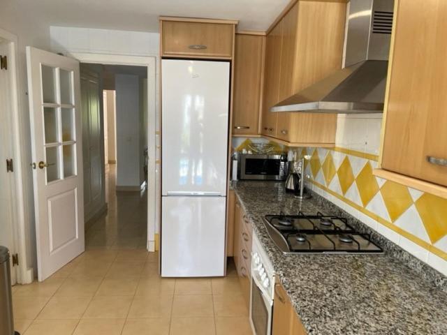 Beachside 3 Bedroom In La Gavia, San Pedro De Alcantara